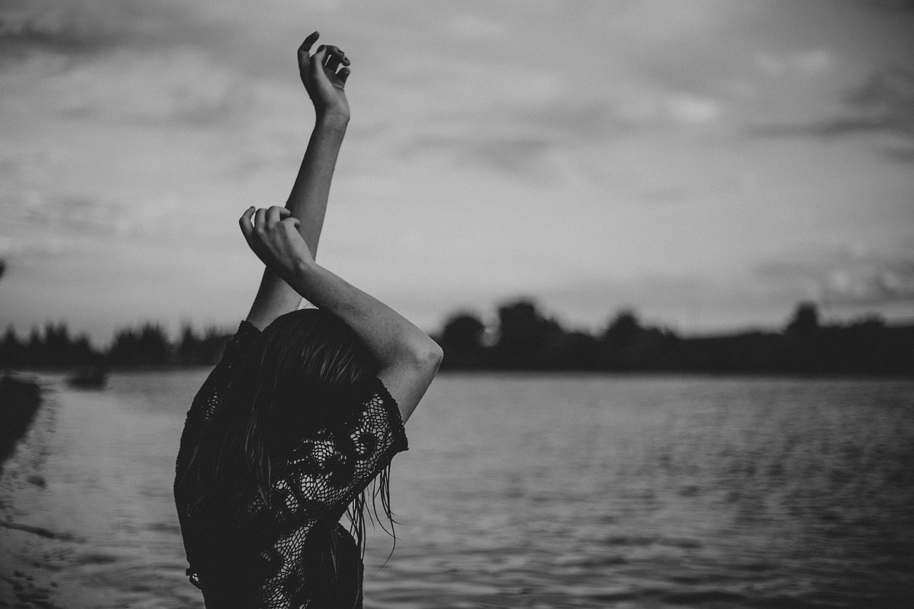 最新精彩瞬間揭秘，等待我最新視頻的更新