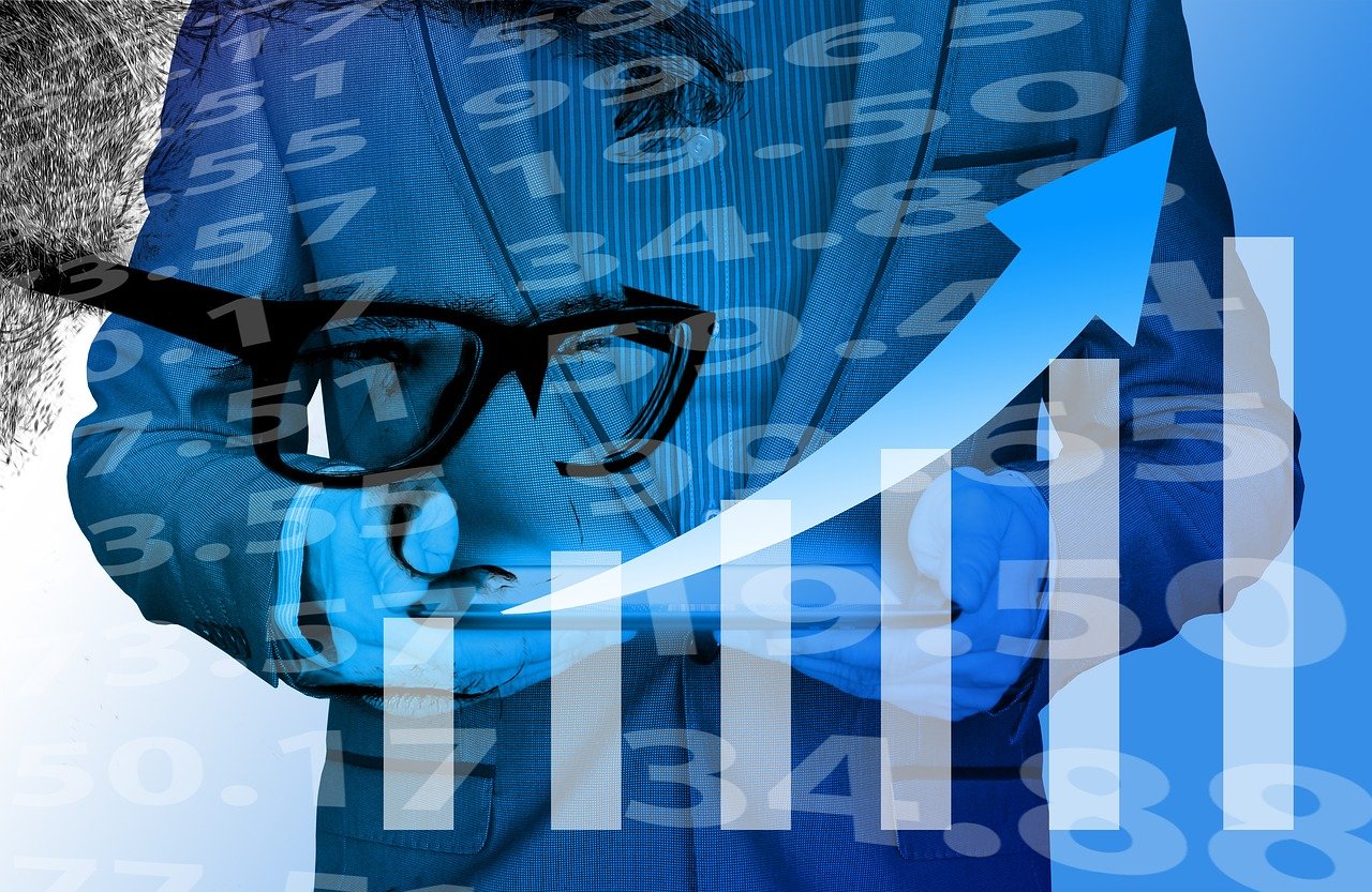 地攤經(jīng)濟(jì)與城市夜生活融合現(xiàn)象研究，最新趨勢分析