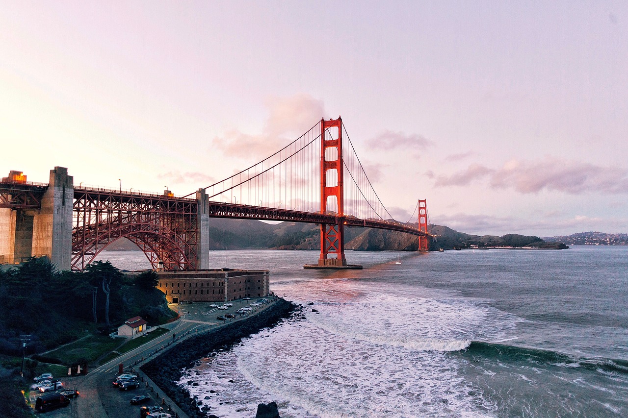 海峽新干線與央視網(wǎng)，文化與科技的橋梁新探