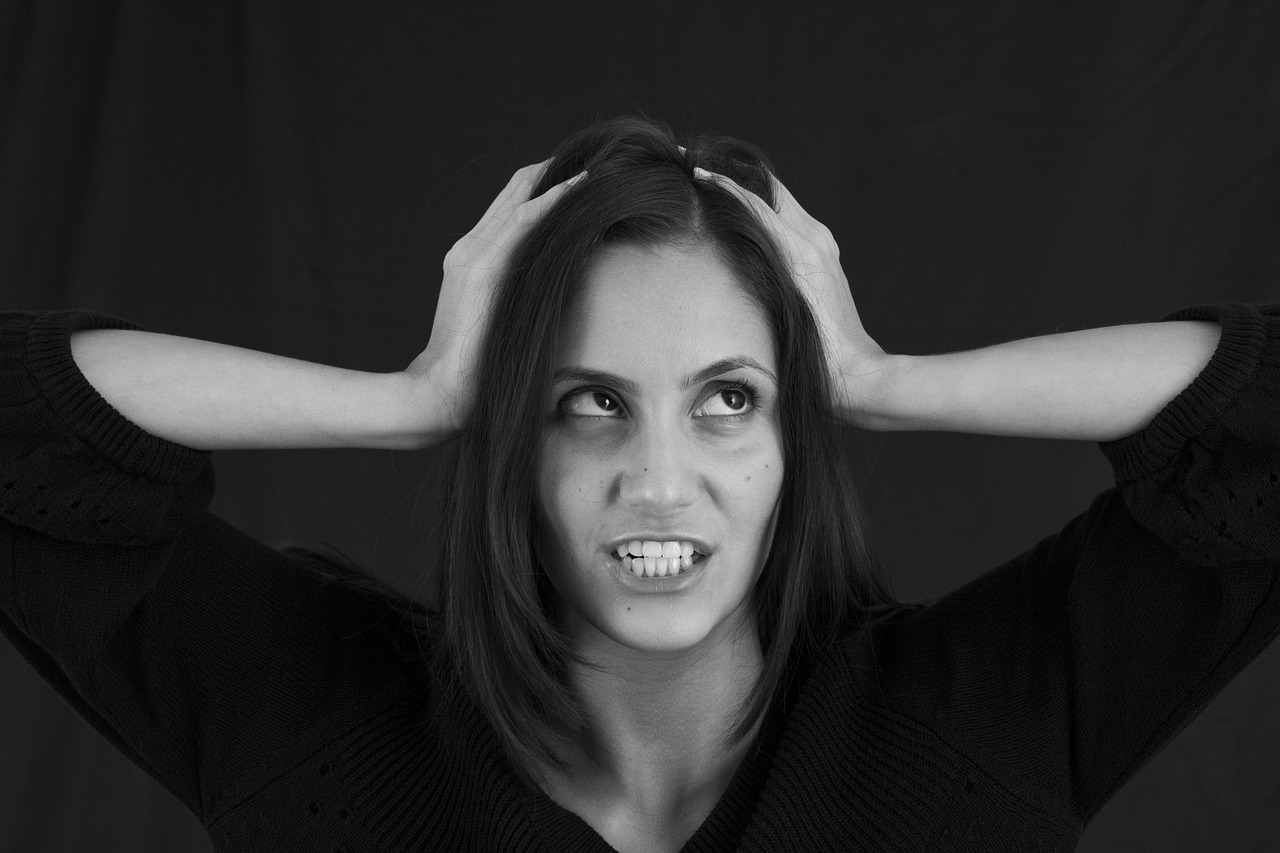 最新口紅妝流行趨勢(shì)解析與妝容技巧探討