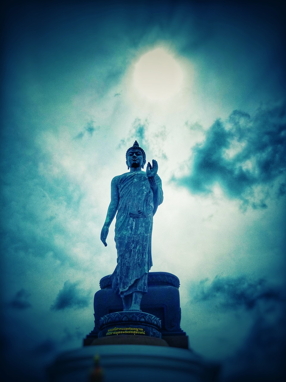 古裝床吻戲視頻，情感表達(dá)與文化解讀的交融之旅