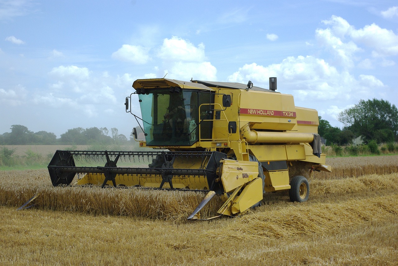 最新拖拉機(jī)司機(jī)招聘，探索農(nóng)業(yè)現(xiàn)代化駕駛新力量，招募駕駛精英共筑農(nóng)業(yè)未來