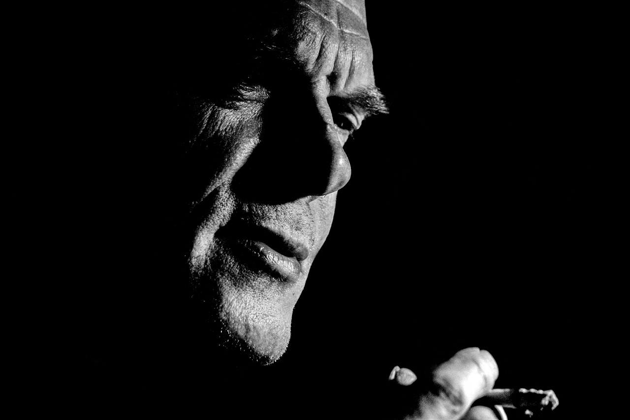 蝙蝠俠最新官方源深度解析與探討