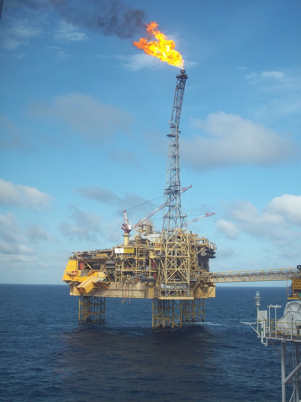 中國(guó)核建持續(xù)推動(dòng)國(guó)家能源轉(zhuǎn)型，最新消息評(píng)價(jià)與展望