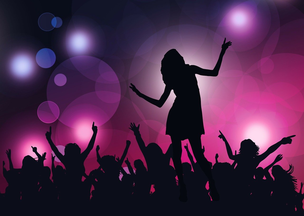 貴州雷山山歌比賽視頻，傳統(tǒng)音樂的璀璨瑰寶展現(xiàn)