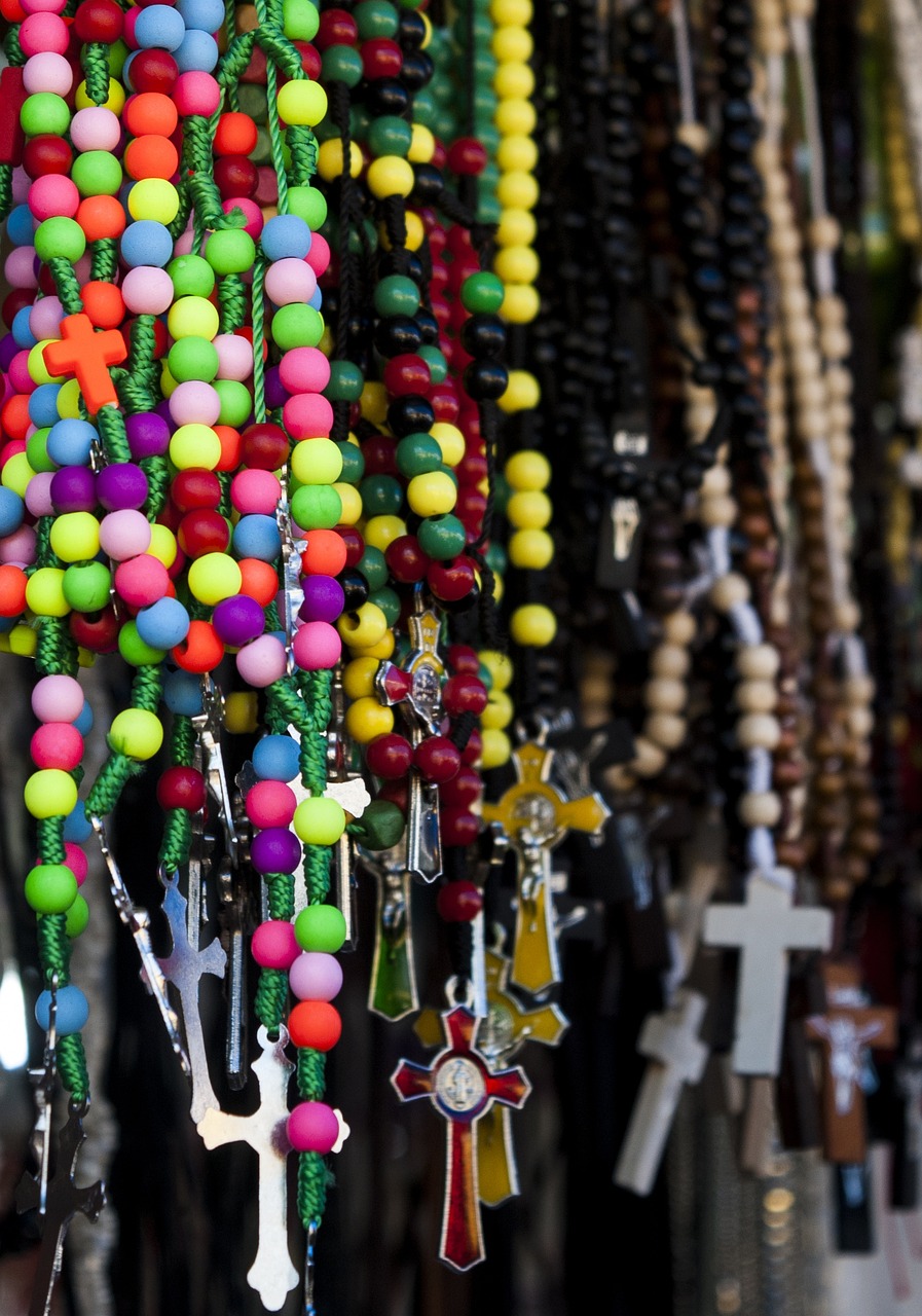 環(huán)江龍舟比賽的魅力與傳統(tǒng)，一場傳統(tǒng)與現(xiàn)代交融的盛宴